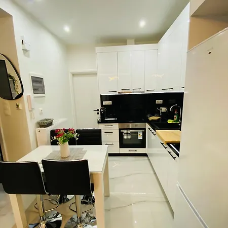 λαμπερό 1 Apartment